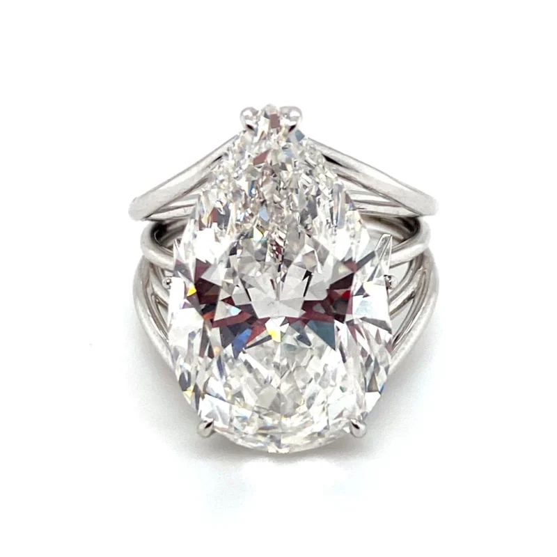 White Gold Diamond Pear Shaped Ring 17.03ct F VS - Image 2